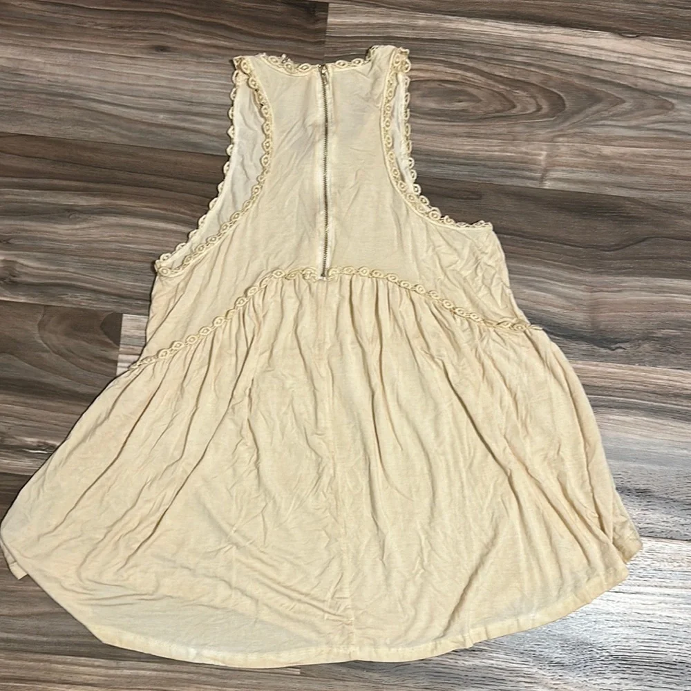 POL Sweet And Simple Racerback Sleeveless Babydoll Tank Womens Small Zip Cream - Picture 9 of 9